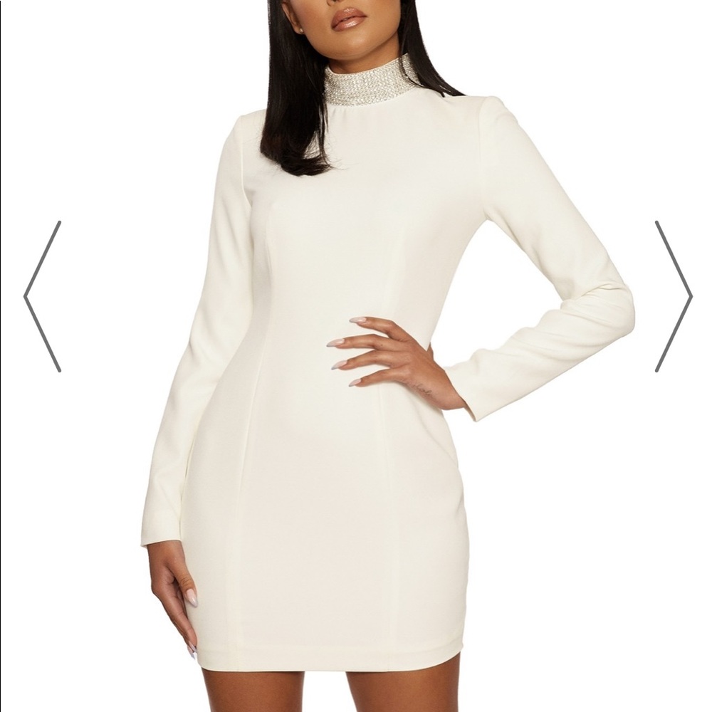 White midi dress, long sleeve